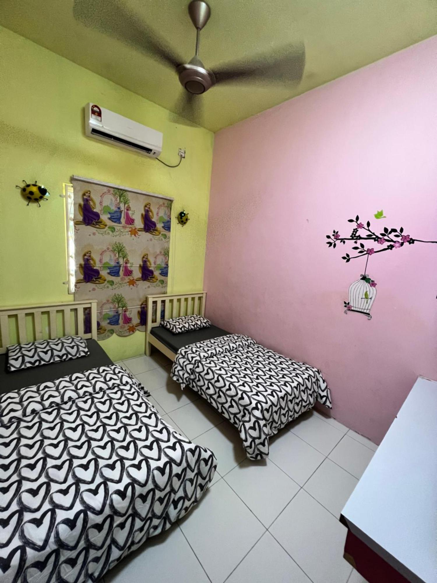 Homestay Dferry Jerantut 4Rooms With Wifi Fully Aircond Exterior photo